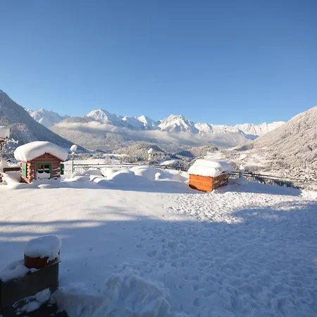 In Pitztal With Mountain Views דירה *